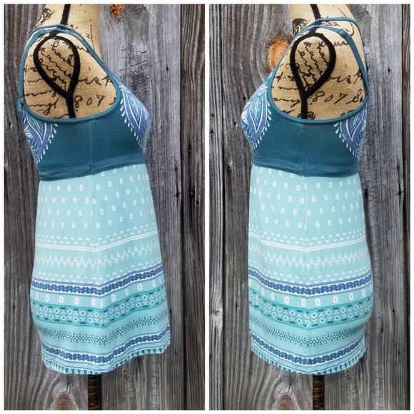 Strappy Back Yoga Tanktop Athleta Empire Cami Size XS Green Blue Athleisure Top - Picture 2 of 10